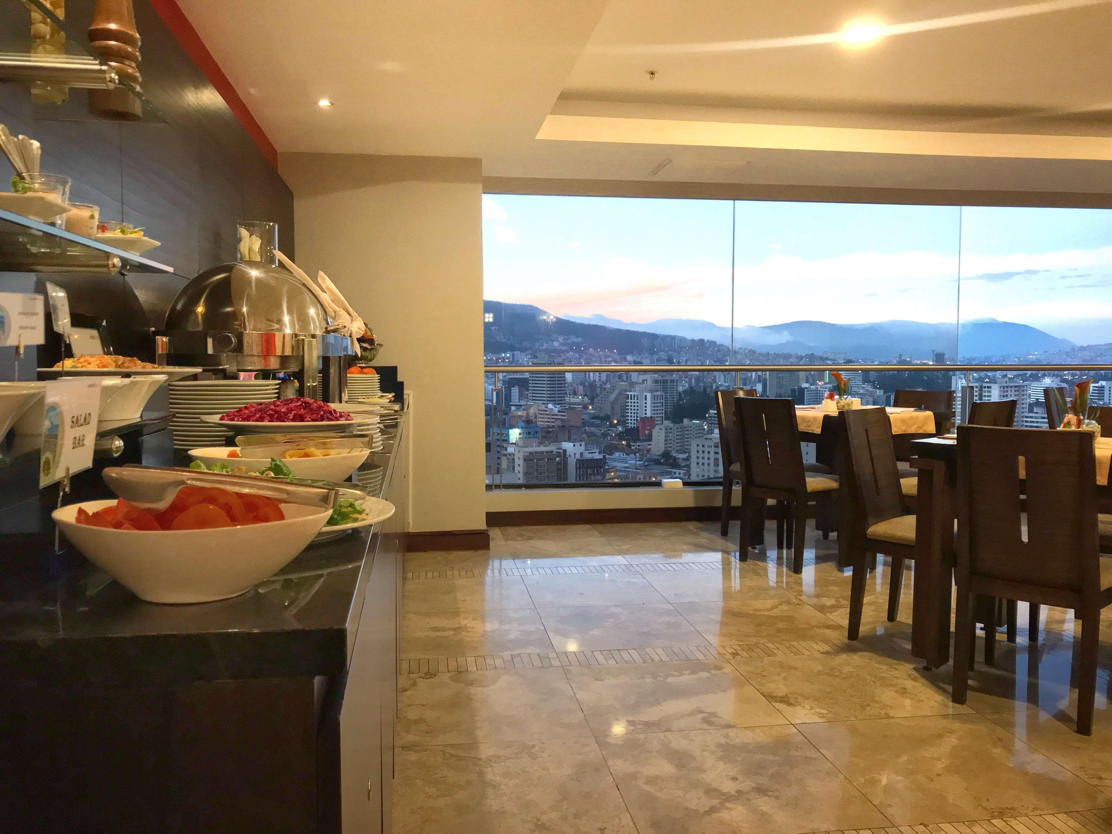Swissotel Quito Esterno foto